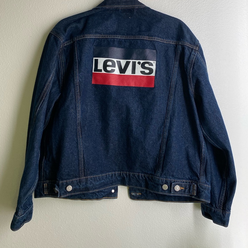 VINTAGE LEVI’s DENIM JACKET